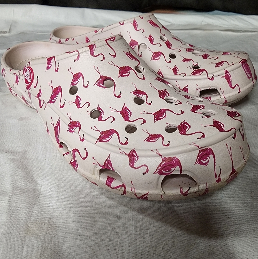 Flamingo Print Freesail Crocs
